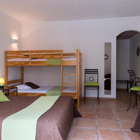 The Originals City, Hotel Le Village Provencal, Aix-En-Provence Nord Pertuis Buitenkant foto
