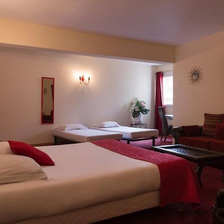 The Originals City, Hotel Le Village Provencal, Aix-En-Provence Nord Pertuis Buitenkant foto