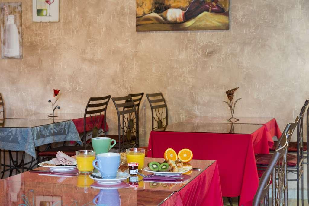 The Originals City, Hotel Le Village Provencal, Aix-En-Provence Nord Pertuis Voorzieningen foto