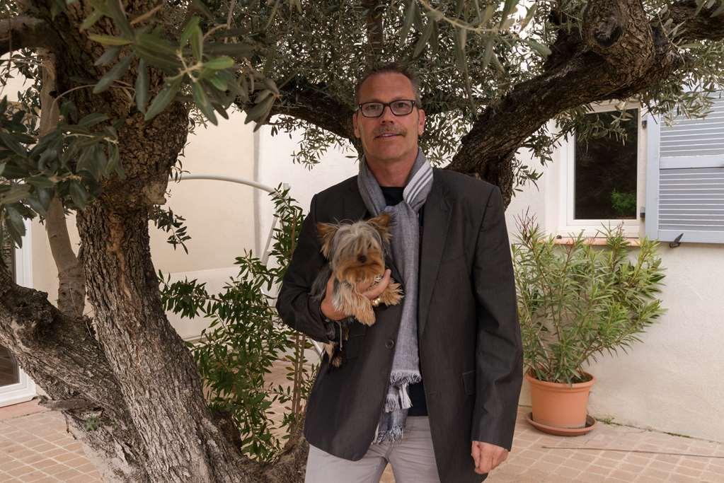 The Originals City, Hotel Le Village Provencal, Aix-En-Provence Nord Pertuis Buitenkant foto