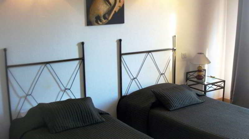 The Originals City, Hotel Le Village Provencal, Aix-En-Provence Nord Pertuis Buitenkant foto