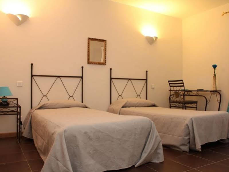 The Originals City, Hotel Le Village Provencal, Aix-En-Provence Nord Pertuis Buitenkant foto